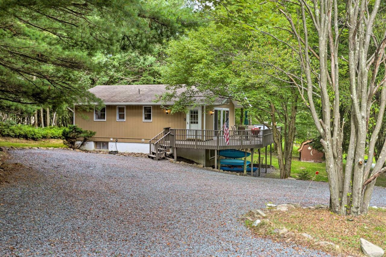 Serene Emerald Lakes Escape with Deck&Large Yard! Long Pond Exterior foto