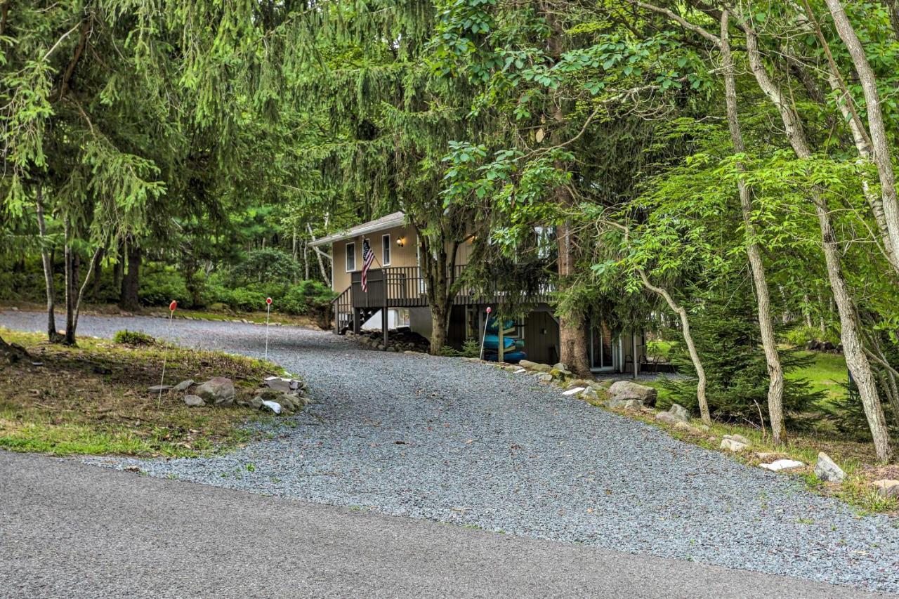 Serene Emerald Lakes Escape with Deck&Large Yard! Long Pond Exterior foto